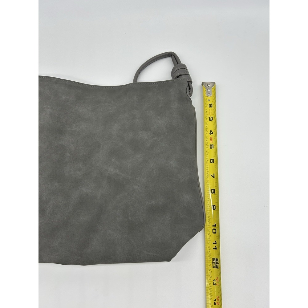 8 OTHER REASONS COLD SHOULDER BAG VEGAN GREY SUEDE - Picture 9 of 9